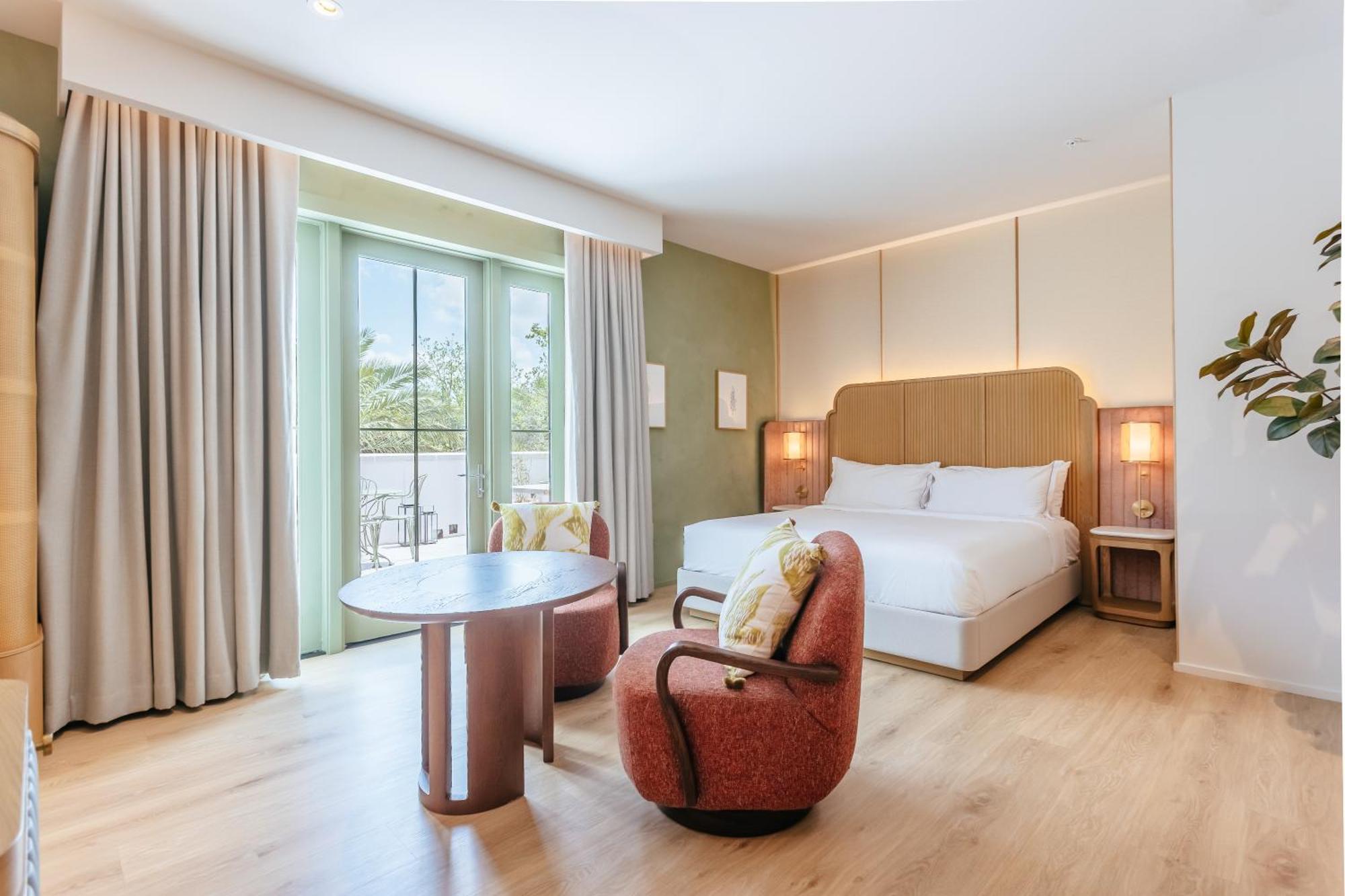 Hotel Bardo Савана Екстериор снимка